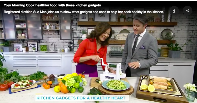 Registered Dietitian shows TV host Ben Mulroney how to use a spiralizer kitchen gadget.
